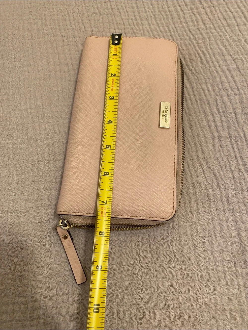 kate spade Saffiano Zip Wallet in Light Pink with Gold Plaque